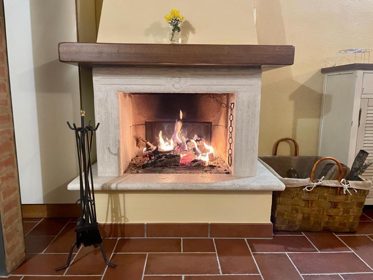 La Costarella Appartamento Montefollonico Esterno foto